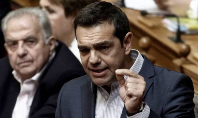 Βουλή: Ο Τσίπρας απαντά στην «Ώρα του Πρωθυπουργού» για τα F-16