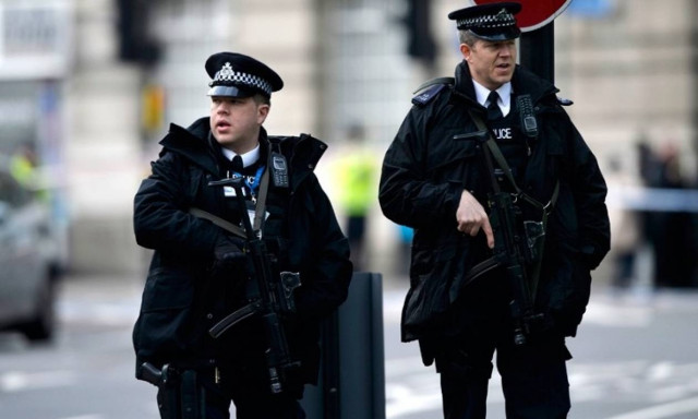 Βρετανία: Δύο 14χρονοι κατηγορούνται για συνωμοσία με στόχο τη διάπραξη φόνου