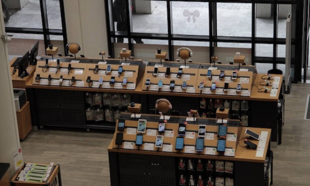 Αυτό είναι το κατάστημα που προσαρμόζεται στις ανάγκες και τις απαιτήσεις του πελάτη