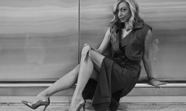 Η Μαρκέλλα πρώτα ζει και μετά γράφει...