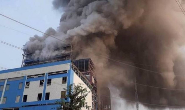 Ινδία: Αυξάνεται ο αριθμός των νεκρών από έκρηξη σε μονάδα παραγωγής ηλεκτρικής ενέργειας