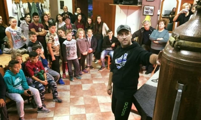 «Αποσταγμένες» φθινοπωρινές αποδράσεις από την Εύξεινο Λέσχη Χαρίεσσας (pics)