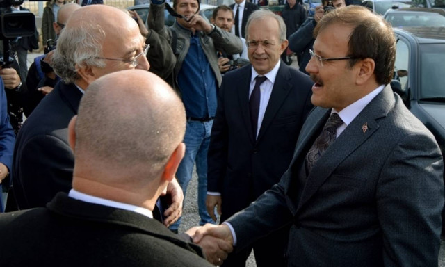 Πρόκληση Τσαβούσογλου: Μίλησε για τουρκική μειονότητα στη Θράκη και αποκάλεσε τα Σκόπια «Μακεδονία»