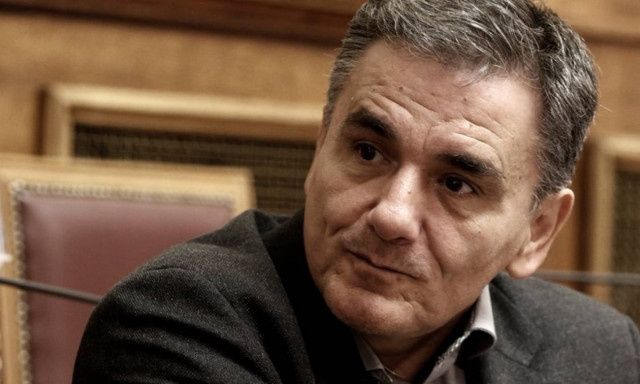 Τσακαλώτος: Έχει αλλάξει το κλίμα από τους θεσμούς και τους επενδυτές