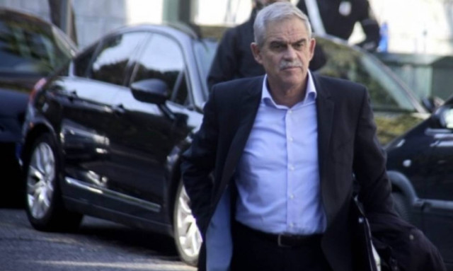 Στο Μαξίμου ο Τόσκας για την επίθεση στο ΠΑΣΟΚ - Ενημέρωσε τον Αλέξη Τσίπρα