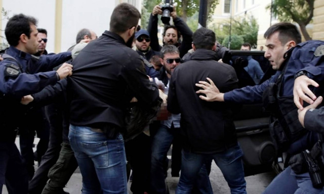 Σοκάρει ο δολοφόνος της Δώρας Ζέμπερη: Παλέψαμε και της κάρφωσα το στιλέτο