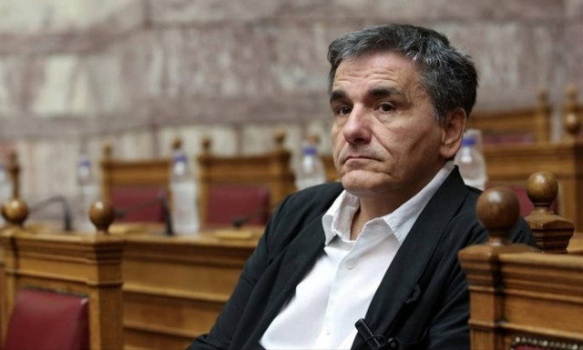 Τσακαλώτος: Οι πλειστηριασμοί πρέπει να προχωρήσουν