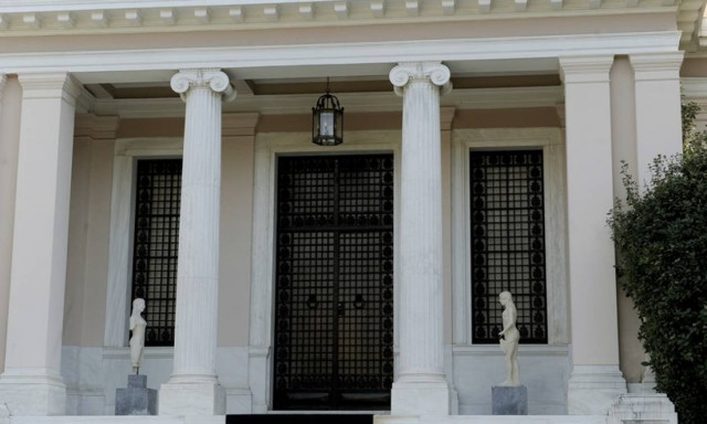 Κυβερνητικές πηγές: Κρεσέντο διασποράς ψευδών ειδήσεων από τον κ. Μητσοτάκη