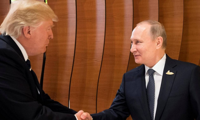 Λευκός Οίκος: Ο Τραμπ δεν πρόκειται να συναντηθεί με τον Πούτιν στο Βιετνάμ