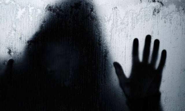 Μαρτυρία - σοκ: «Νεκρό αγόρι... προσπαθεί να με σκοτώσει»