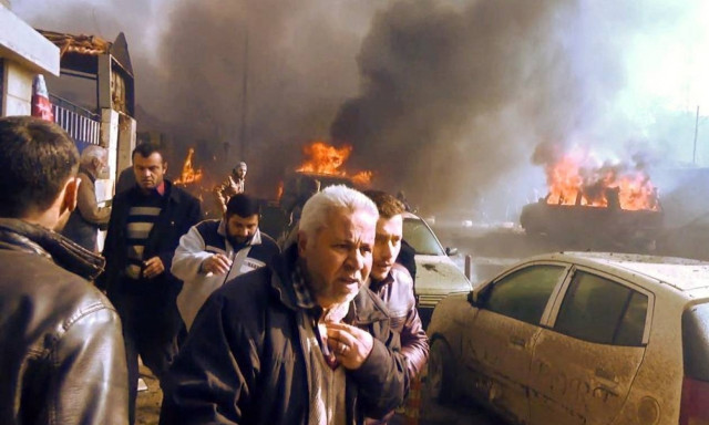 Συρία: Δεκάδες άμαχοι σκοτώθηκαν από βομβαρδισμούς στα ανατολικά της χώρας