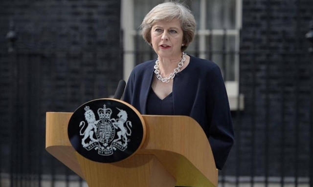 Μέι κατά Πούτιν: Θα προστατέψουμε την Ευρώπη από την στρατιωτική επιθετικότητα της Ρωσίας