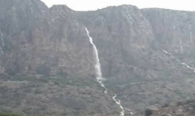 Καιρός – Πλημμύρες: ΦΩΤΟΓΡΑΦΙΑ ΣΟΚ! Έτσι πνίγηκε η δυτική Αττική