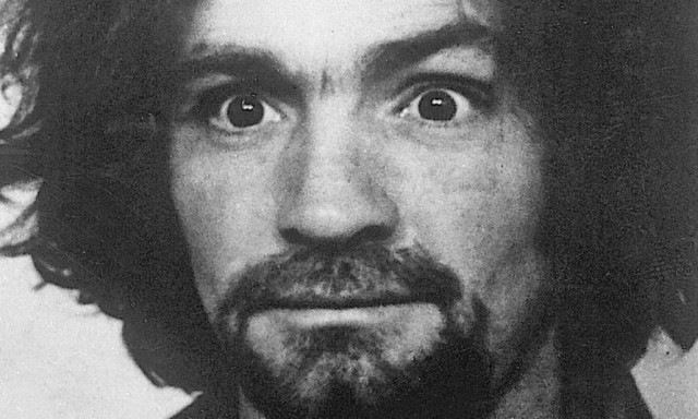 ΗΠΑ: Σε κρίσιμη κατάσταση στο νοσοκομείο ο παρανοϊκός δολοφόνος Τσαρλς Μάνσον