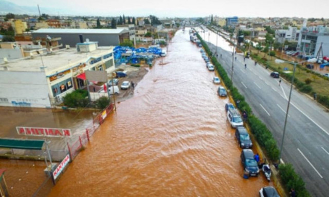 Κακοκαιρία: Έκκληση του Δήμου Μάνδρας στους πολίτες να μην πίνουν το νερό