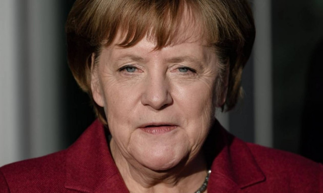 Προειδοποίηση Σουλτς: «Η Μέρκελ θα παραλύσει την Ευρώπη»