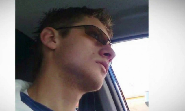 Πλημμύρες: Σπαρακτικές στιγμές στο Θριάσιο - Πατέρας αναγνώρισε τη σορό του 29χρονου γιου του