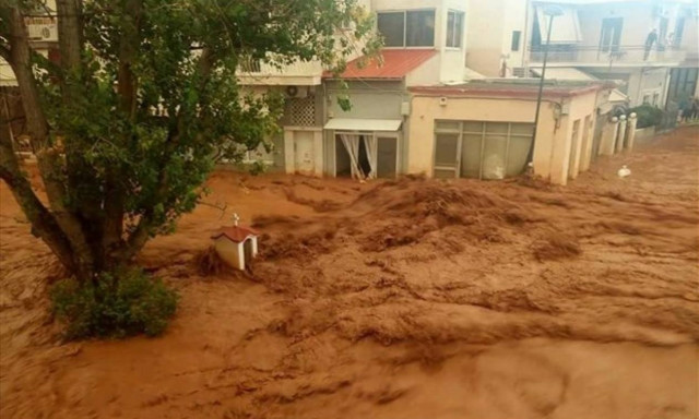 Πλημμύρες δυτική Αττική: 1.300 κτήρια χρήζουν αποζημίωσης