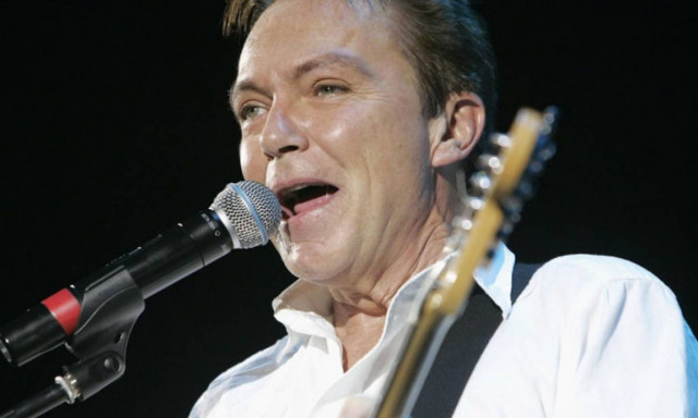 Έφυγε από τη ζωή ο Ντέιβιντ Κάσιντι (vid)