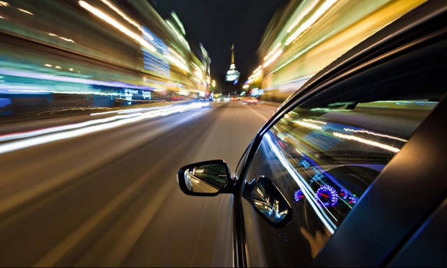 Τραγικό δυστύχημα: Οδηγός σκότωσε τροχονόμο επειδή έψαχνε το ροζάριό του για να προσευχηθεί