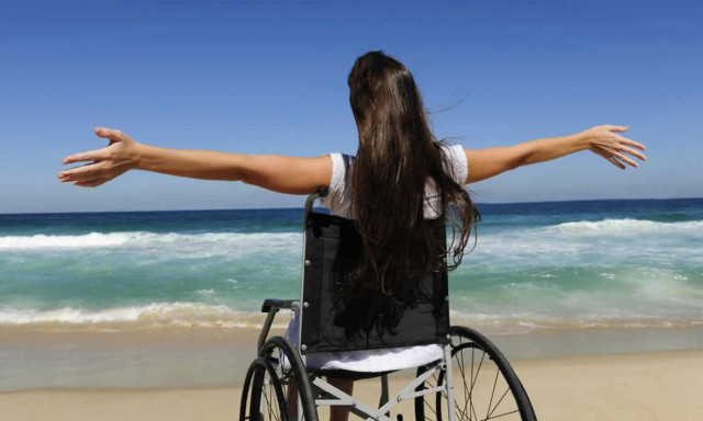Government initiative to make Greek beaches accessible to people with disabilities