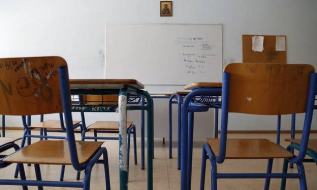 Στο Αγρίνιο ρίχνουν ναφθαλίνη, στη Βόνιτσα… κρεολίνη – Πέντε συλλήψεις