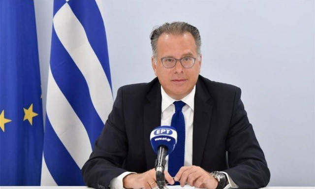 Κουμουτσάκος σε Κοτζιά: Θα συνεχίζω, χωρίς ύβρεις, να ασκώ κοινοβουλευτικό έλεγχο