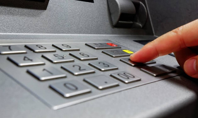 Παρέδωσε τα λεφτά που βρήκε σε ΑΤΜ και αμέσως μετά κέρδισε στο στοίχημα 56.000 ευρώ!