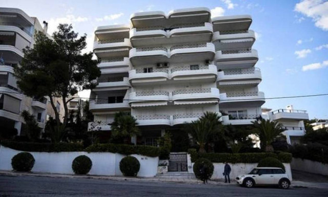 Major amount of high-quality cocaine found in apartment in Varkiza