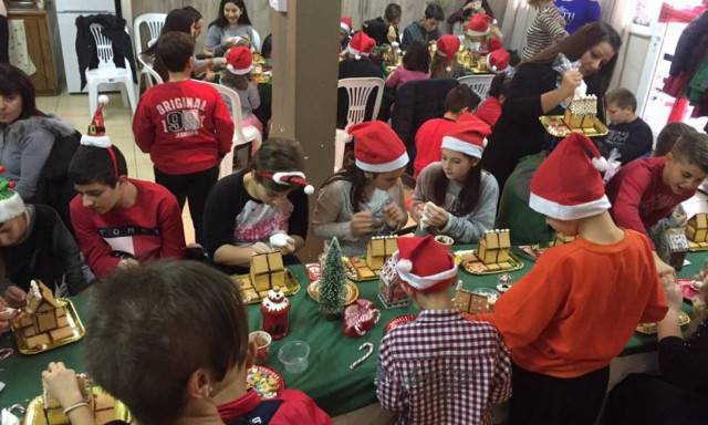 O κόσμος των γλυκών ζωντάνεψε στην Εύξεινο Λέσχη Χαρίεσσας (pics)