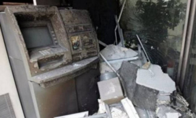 Ανατίναξαν ΑΤΜ στην Πάτρα