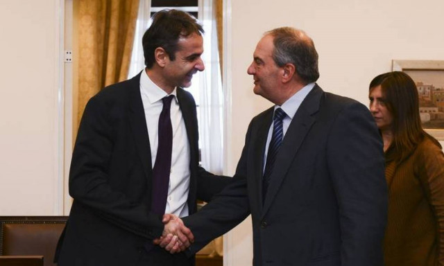 Συνάντηση Μητσοτάκη με Καραμανλή – Τι συζήτησαν