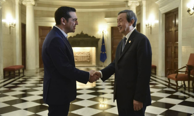 Τετ-α-τετ Τσίπρα με τον αναπληρωτή πρωθυπουργό της Κίνας: Τι συζήτησαν