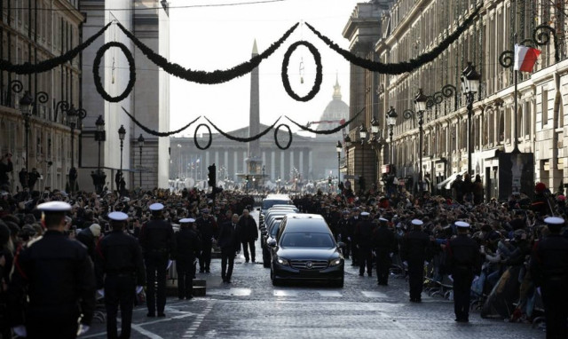 Τζόνι Χαλιντέι: Το τελευταίο αντίο και το τελευταίο σόου (pics)