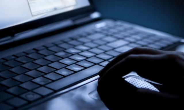 Ευρήματα σοκ σε σπίτι 60χρονου που διακινούσε παιδική πορνογραφία