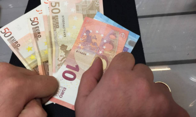 Έρχονται οι επικουρικές των 60 ευρώ!