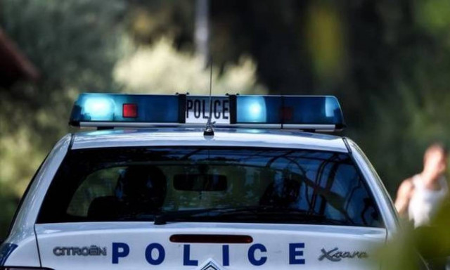 Σοκ στη Λάρισα: Συνταξιούχος αστυνομικός κατηγορείται ότι έκανε σεξ με ανήλικες αδελφές