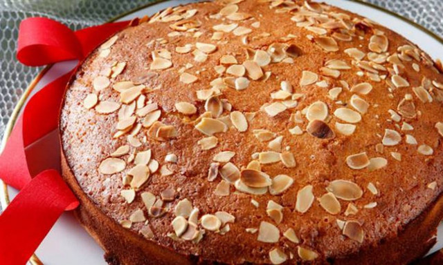 Θεσσαλονίκη: Θα παρασκευαστούν πάνω από 170.000 βασιλόπιτες - Δείτε πόσο θα κοστίσουν