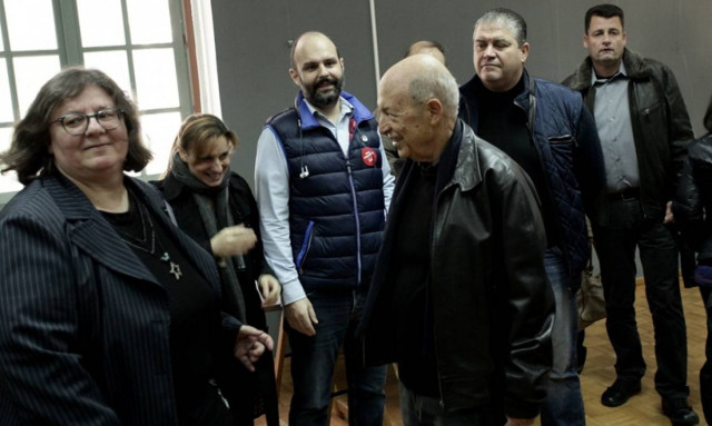 Έγκλημα στους Αγίους Αναργύρους: Συντετριμμένος ο Κώστας Σημίτης – Τι δήλωσε