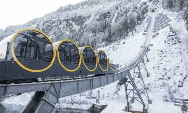 Αυτό είναι το πιο απότομο τελεφερίκ στον κόσμο (pics)