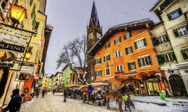 Χωριό βγαλμένο από παραμύθι στις Άλπεις (pics)