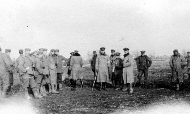 Συγκλονιστικό βίντεο: Πώς τα Χριστούγεννα «νίκησαν» έναν αιματηρό πόλεμο (vid)