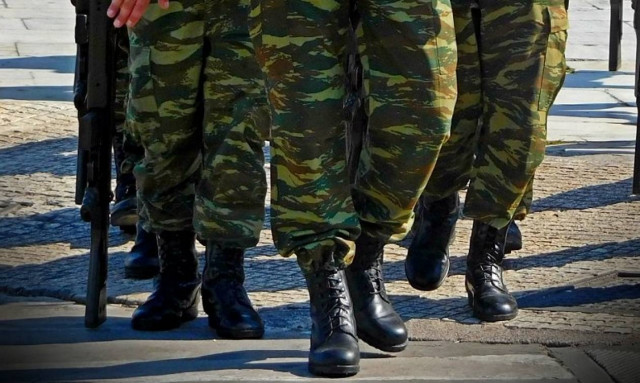 Χριστούγεννα στο Στρατό: Πώς περνάνε οι φαντάροι μας αυτές τις ημέρες