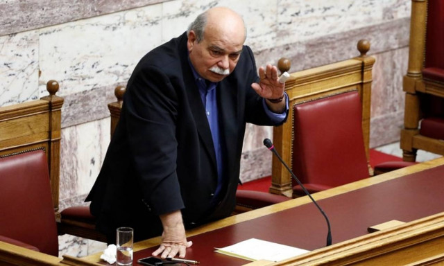 Βουλή: Κόντρα Βούτση-Μιχαλολιάκου για το κατοχικό δάνειο