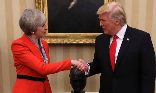 Έκκληση Μέι προς Τραμπ για αλλαγή πολιτικής στη Μέση Ανατολή