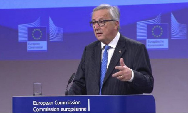 Γιούνκερ: Θα συνεργαστώ με τον Κουρτς, εδώ συνεργάζομαι με τον ακροδεξιό εταίρο του Τσίπρα (vid)