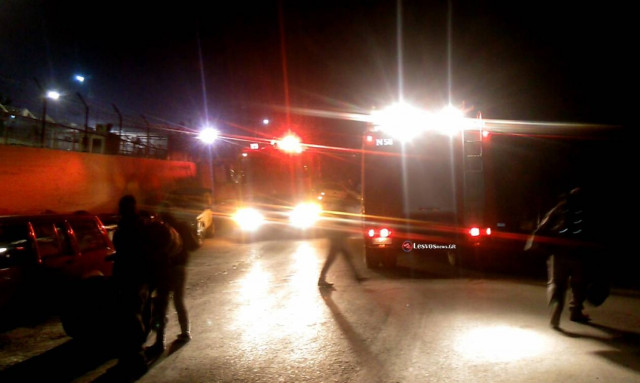 Μυτιλήνη: Η νέα νύχτα επεισοδίων έφερε μήνυση κατά παντός υπευθύνου από το δήμαρχο