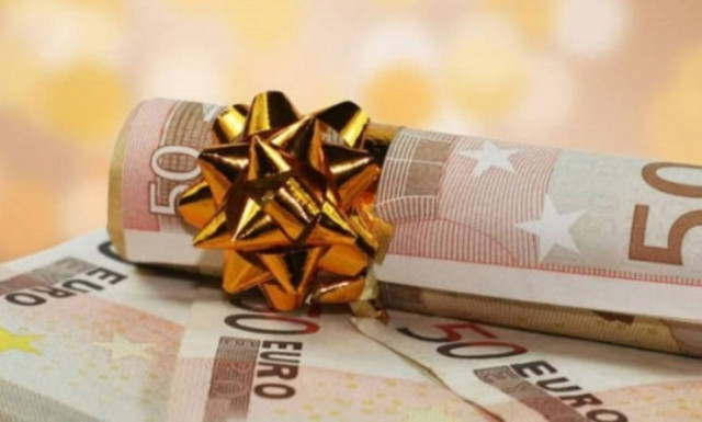 Πώς αμείβονται οι Αργίες των εορτών των Χριστουγέννων και της Πρωτοχρονιάς