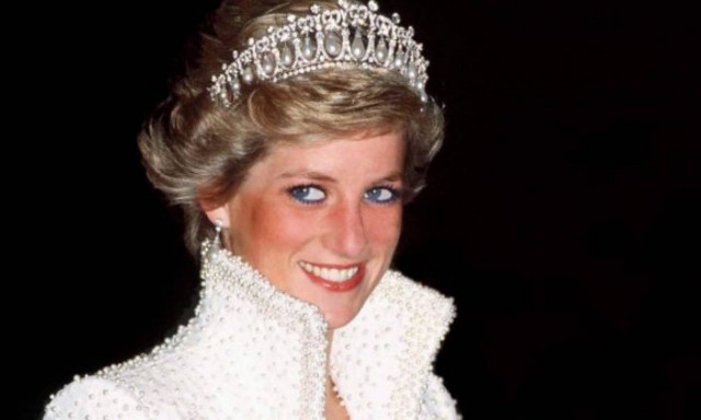 Η πριγκίπισσα Νταϊάνα γίνεται άγαλμα