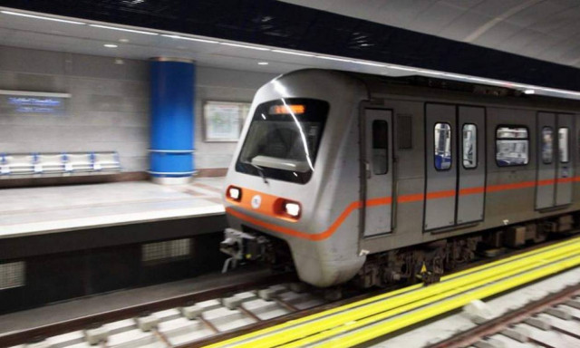 Χριστούγεννα 2017: Πώς θα κινηθούν τα Μέσα Μαζικής Μεταφοράς τις ημέρες των γιορτών